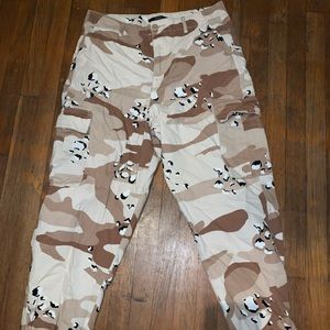 camo pants